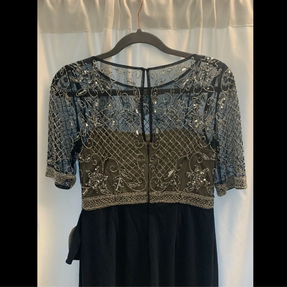 NEW Adrianna Papell Beaded Cascading Ruffle Gown in Midnight Blue [ SZ 4 ]‎